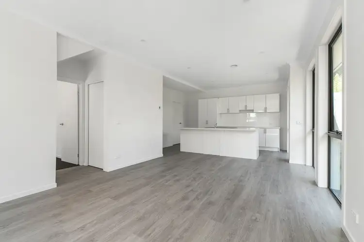 Third view of Homely townhouse listing, 3/5 Melville Avenue, Frankston VIC 3199