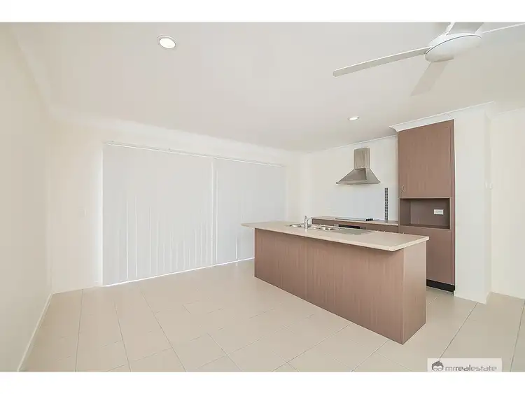 Fourth view of Homely unit listing, 10/14 MacDonald Street, Allenstown QLD 4700