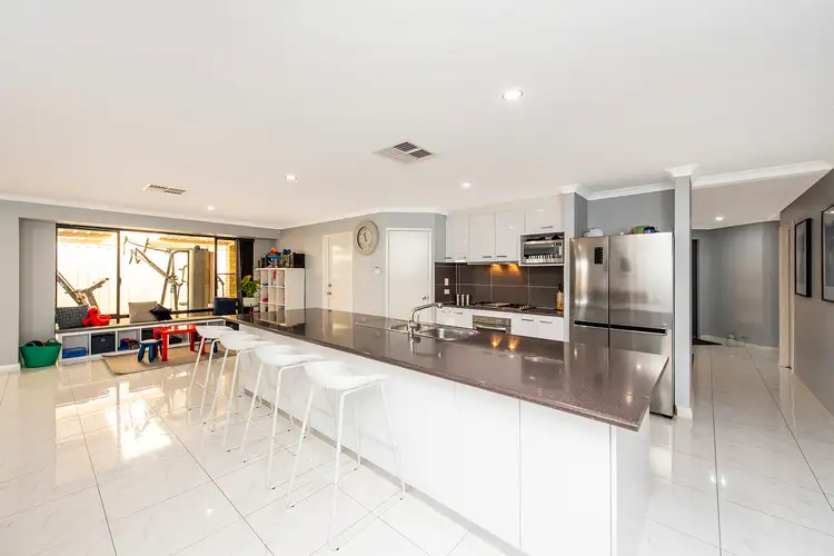 6 Barnard Terrace, Baldivis WA 6171