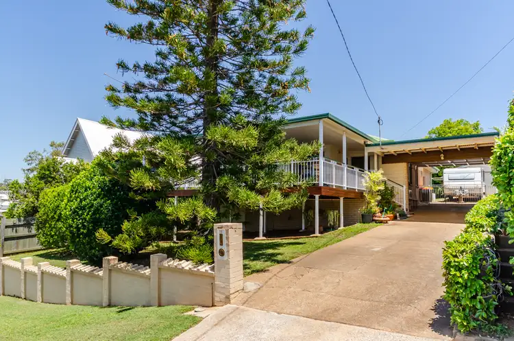 11 Williamson Street, West Gladstone QLD 4680