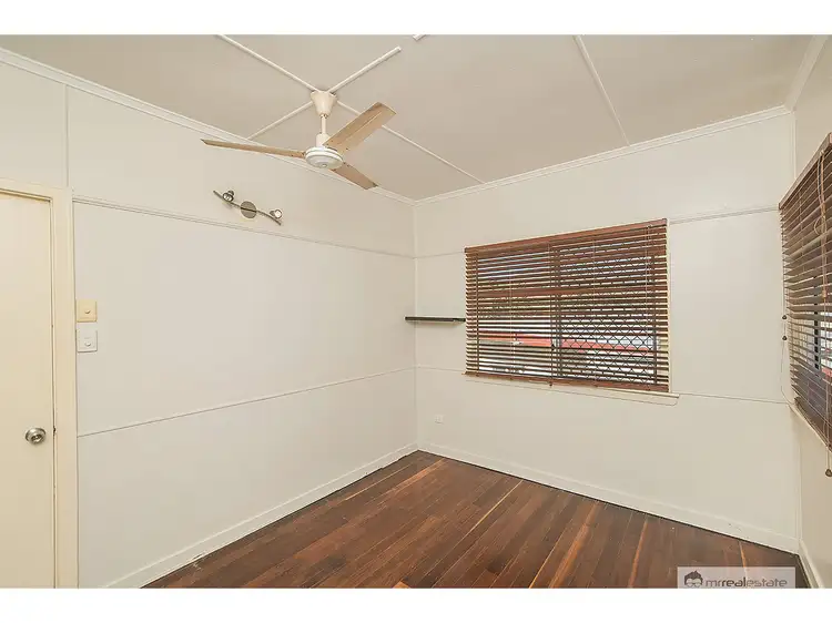 Fifth view of Homely house listing, 258 Elphinstone Street, Koongal QLD 4701