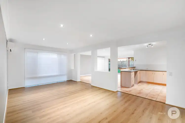 Fifth view of Homely house listing, 18 Magnolia Grove, Robertson QLD 4109