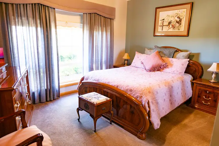 Fifth view of Homely house listing, 2 March Court, Clare SA 5453