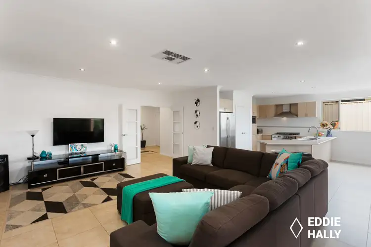 8 Capri Rise, Yangebup WA 6164