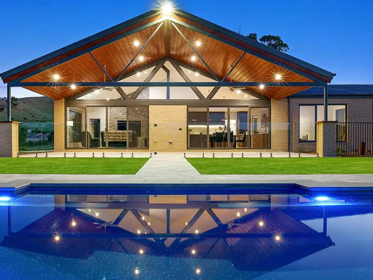 1512 Maroondah Highway, Bonnie Doon VIC 3720