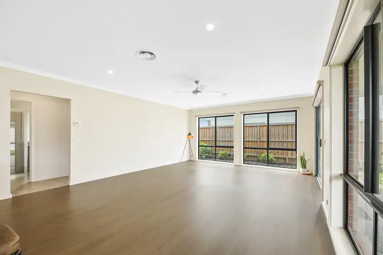 Sixth view of Homely house listing, 15 Bentley Street, Warragul VIC 3820
