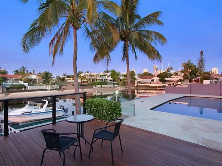 11 Alma Street, Broadbeach Waters QLD 4218