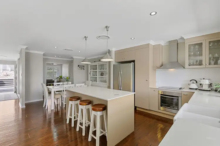 Sixth view of Homely house listing, 19 Mia Court, Nikenbah QLD 4655