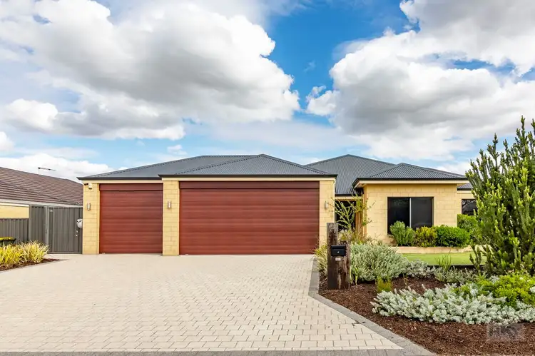 11 Mayroyd Drive, Ellenbrook WA 6069