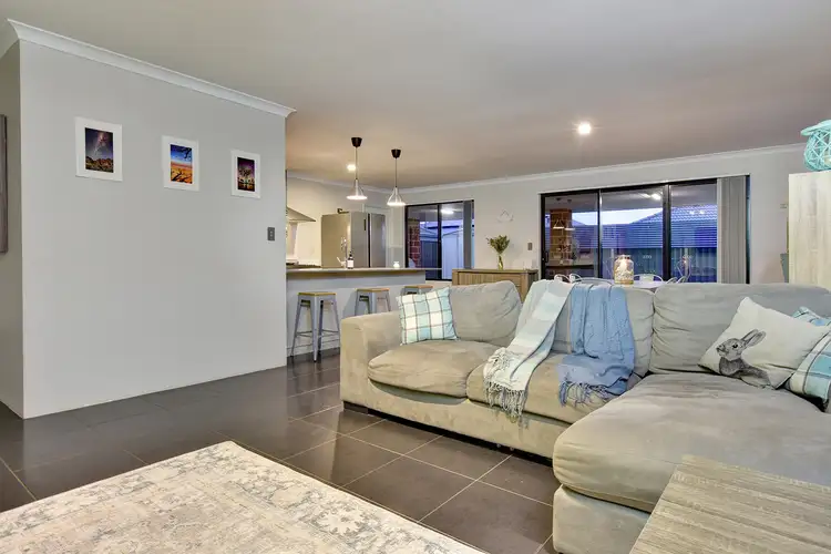 Sixth view of Homely house listing, 14 Dragonfly Road, Banksia Grove WA 6031