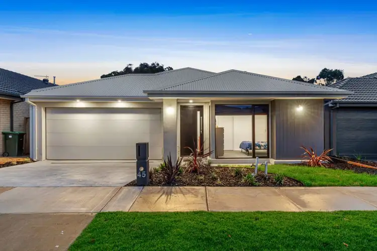45 Hedge Street, Armstrong Creek VIC 3217
