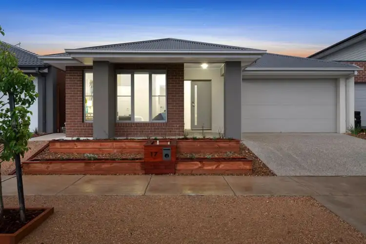 17 Beaumont Avenue, Charlemont VIC 3217