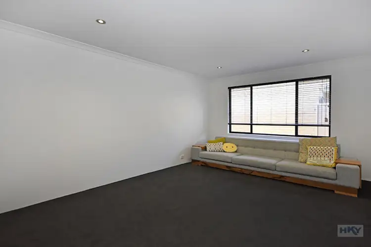 Fourth view of Homely house listing, 10 Garrut Way, Caversham WA 6055