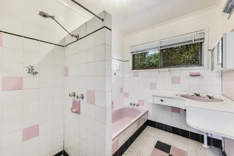 Sixth view of Homely house listing, 11 Fairholme Street, Mount Lofty QLD 4350