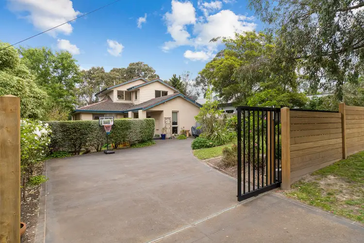66 Summerhill Crescent, Mount Eliza VIC 3930
