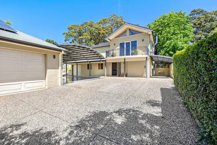 155 Macquarie Road, Macquarie Hills NSW 2285