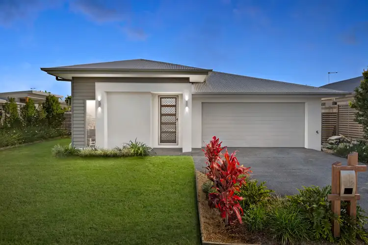 12 Muller Street, Redland Bay QLD 4165