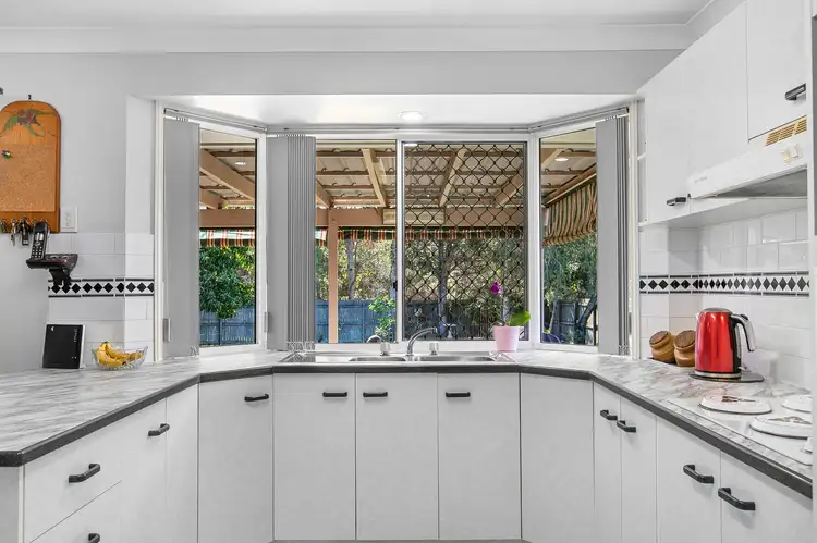 Fourth view of Homely house listing, 10 Robinson Court, Berrinba QLD 4117