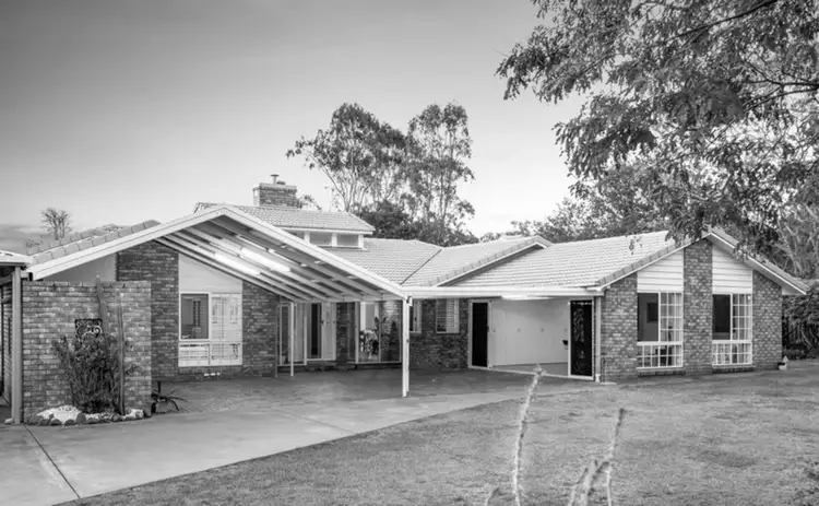 643 Hume Street, Kearneys Spring QLD 4350