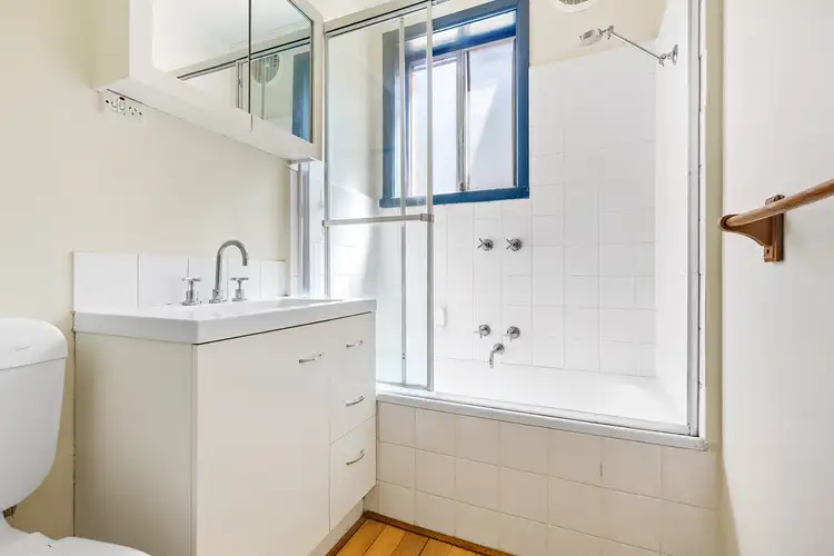 Fifth view of Homely apartment listing, 2/505 High Street, Kew VIC 3101