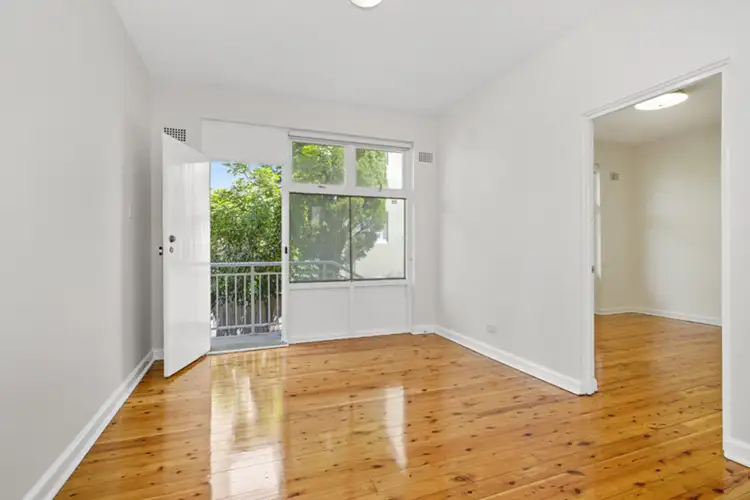 2/11 Queensborough Road, Croydon Park NSW 2133