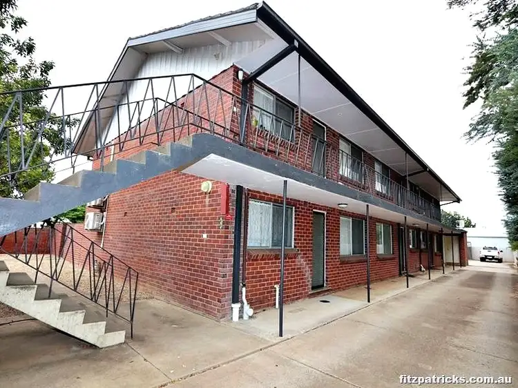 Main view of Homely unit listing, 2/80 Docker Street, Wagga Wagga NSW 2650