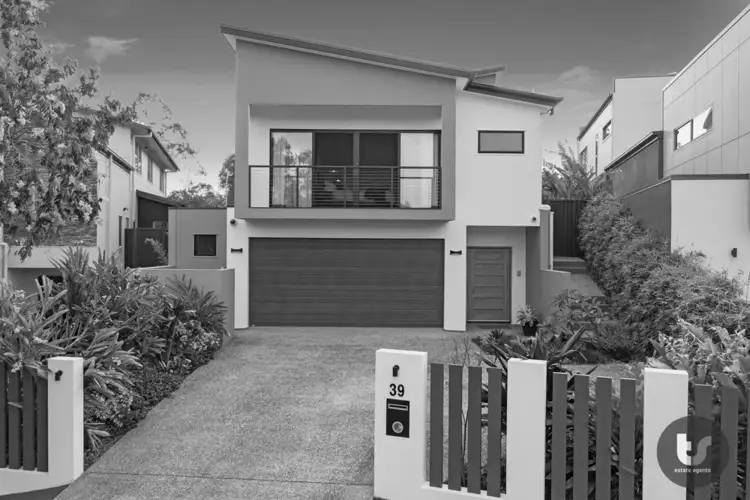 Main view of Homely house listing, 39 Nelson Place, Carindale QLD 4152