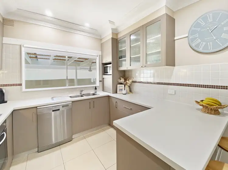 Fifth view of Homely house listing, 27 Croaker Street, Turvey Park NSW 2650