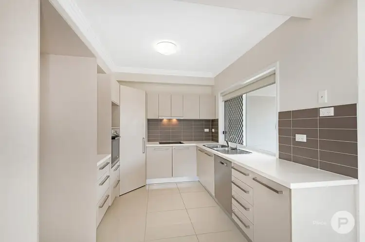 Second view of Homely townhouse listing, 9/60 Lakefield Place, Runcorn QLD 4113