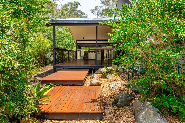 4 Biarri Street, Glen Eden QLD 4680