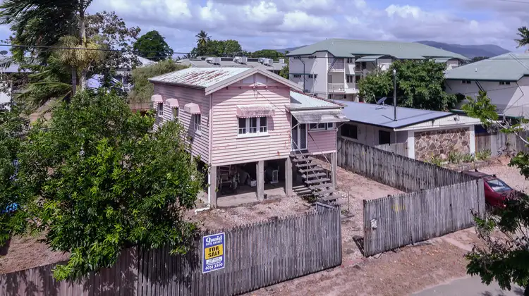342 McLeod Street, Cairns North QLD 4870
