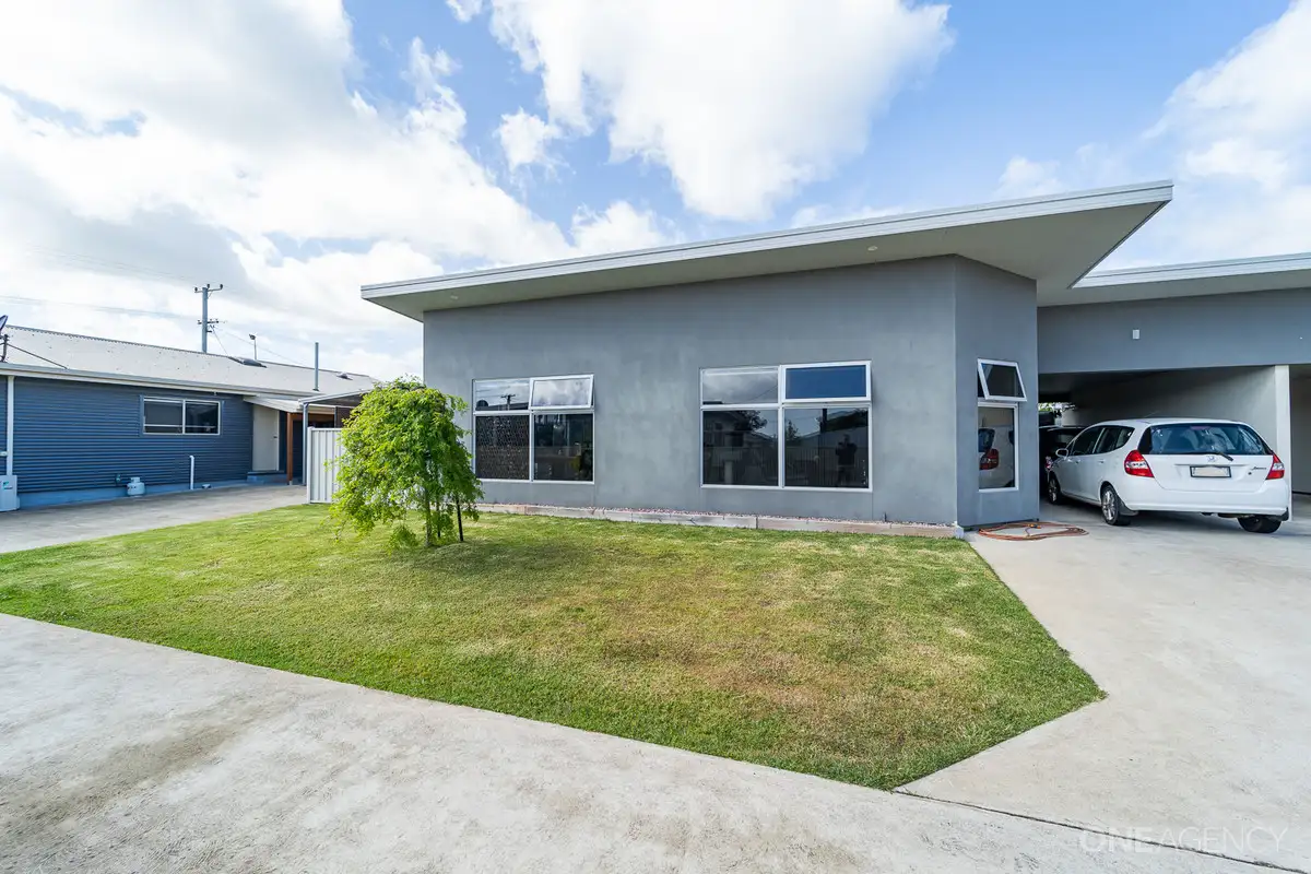 Main view of Homely unit listing, 2 & 3/5 Plummer Court, Somerset TAS 7322
