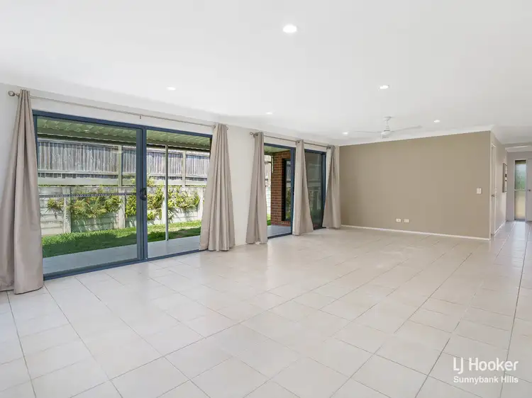 Fourth view of Homely house listing, 4 Flametree Crescent, Berrinba QLD 4117