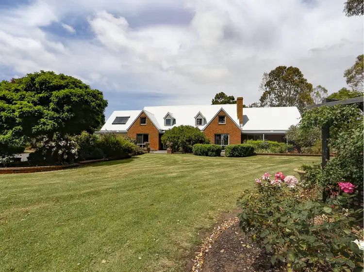 30 Mount View Road, Wurruk VIC 3850