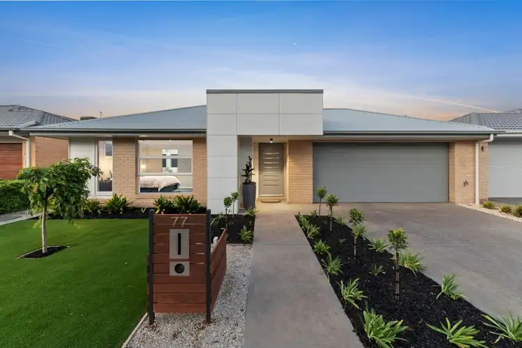 77 Coastside Drive, Armstrong Creek VIC 3217