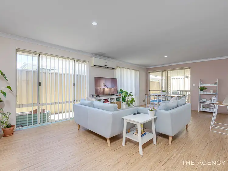 Fifth view of Homely house listing, 35 Feakle Bend, Ridgewood WA 6030