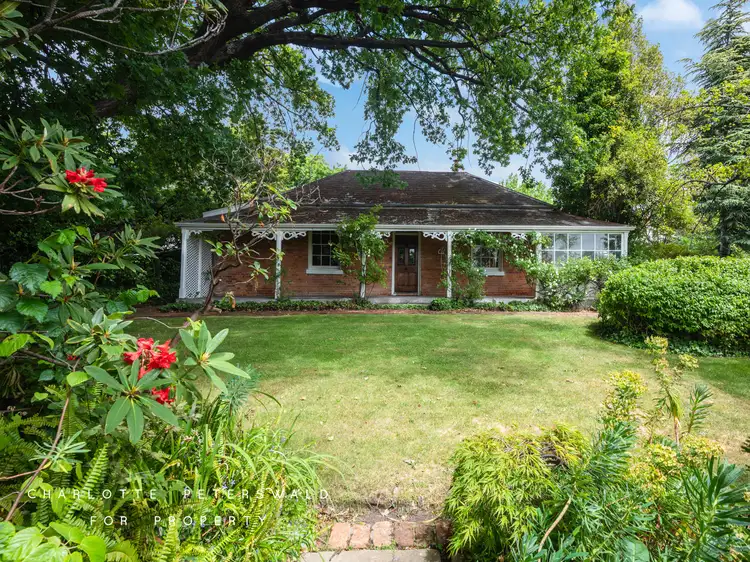 2 Red Chapel Avenue, Sandy Bay TAS 7005