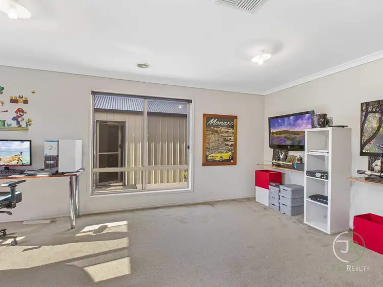 Fifth view of Homely house listing, 12 Atlanta Glen, Cranbourne VIC 3977