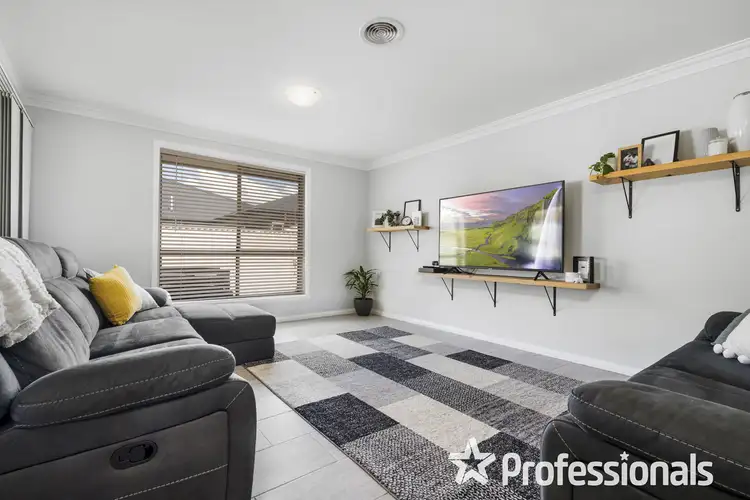 Fifth view of Homely house listing, 11 Maxwell Drive, Eglinton NSW 2795