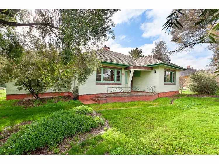 98 Balfour Street, Culcairn NSW 2660