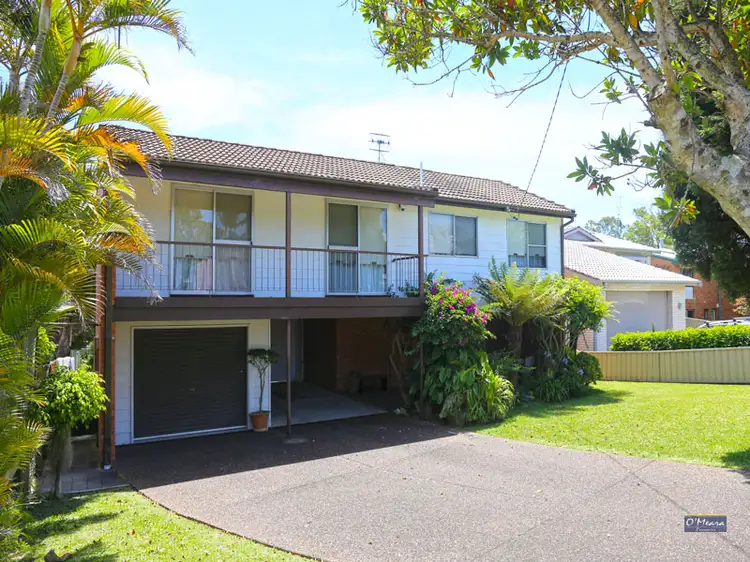 27 Vista Avenue, Soldiers Point NSW 2317