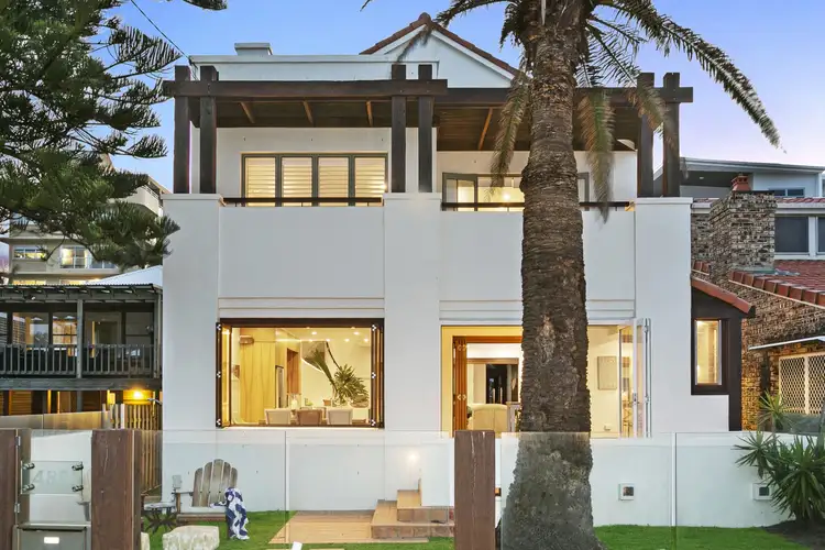 480 The Esplanade, Palm Beach QLD 4221