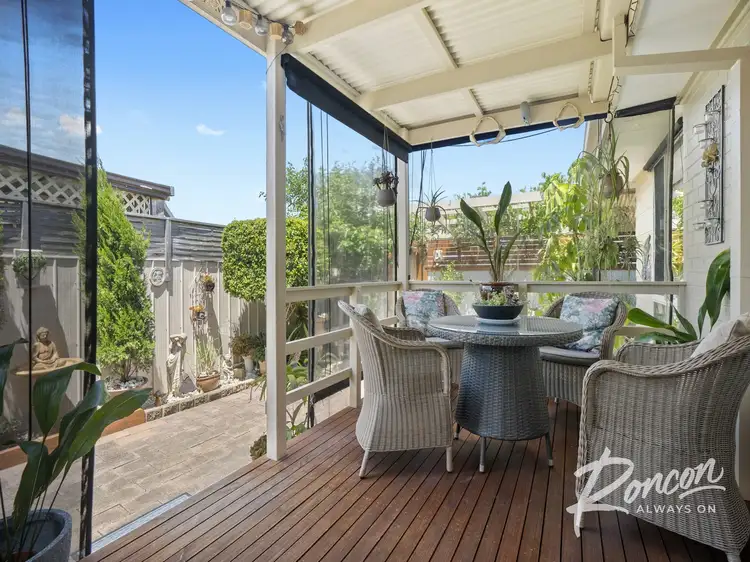 1 Gemini Court, Whittington VIC 3219