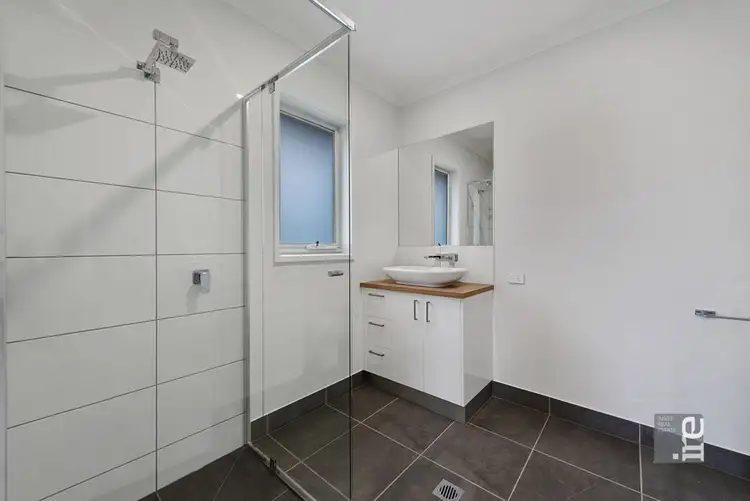 Fifth view of Homely house listing, 11 Sarakos Circuit, Wangaratta VIC 3677