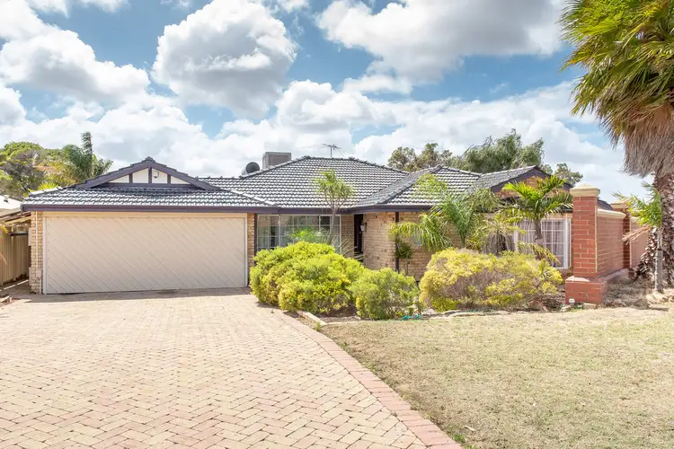 71 Castlegate Way, Woodvale WA 6026