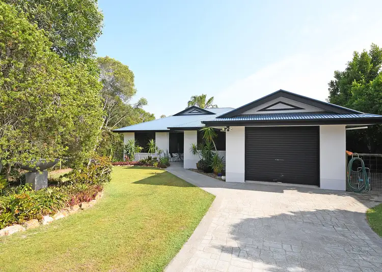 25 Scenic Court, Dundowran Beach QLD 4655