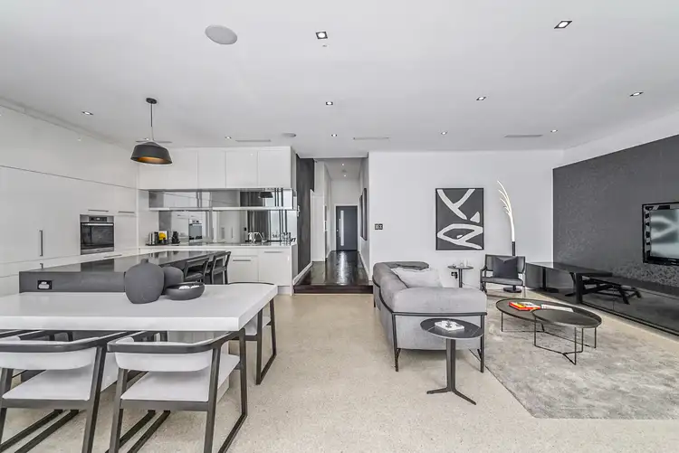 129 Guildford Road, Maylands WA 6051