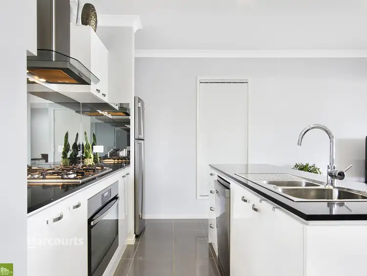 Sixth view of Homely house listing, 8 Lockheed Hudson Drive, Horsley NSW 2530