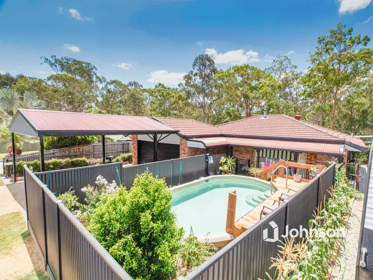 33 St James Circuit, Heritage Park QLD 4118