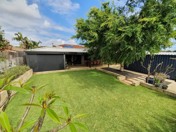 Sixth view of Homely house listing, 5 Mangowine Close, Heathridge WA 6027